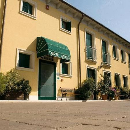 Albergo Corte Antica Villafranca di Verona Eksteriør billede